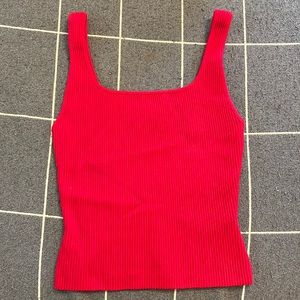 Aritzia Babaton sculpt knit cropped ribbed tank
